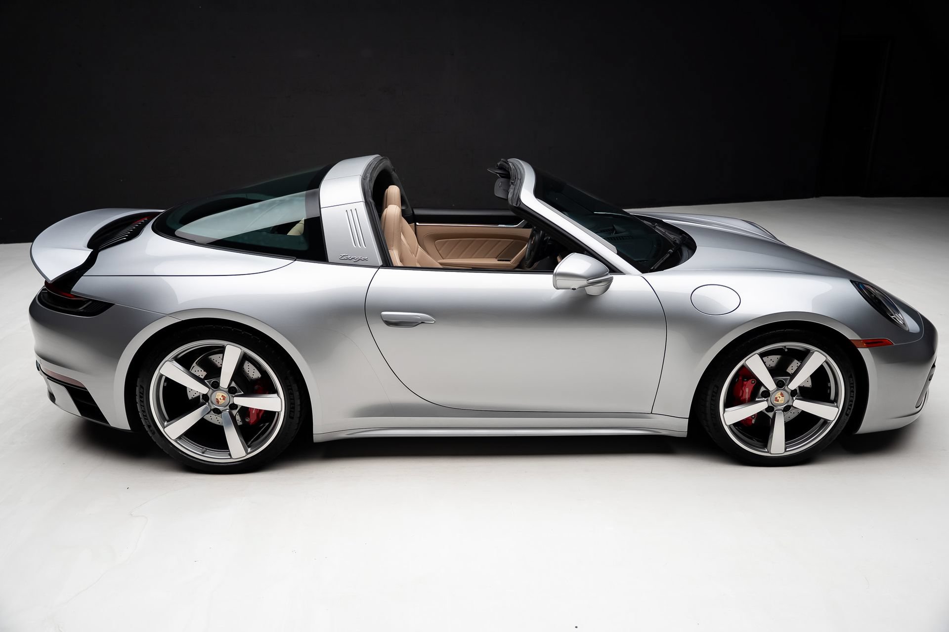 Used 2023 Porsche 911 Targa 4S AWD/4WD image 37