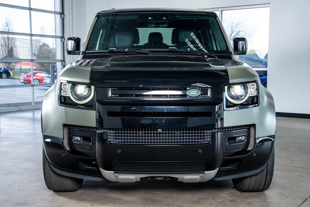 Used 2022 Land Rover Defender 90 X image 3