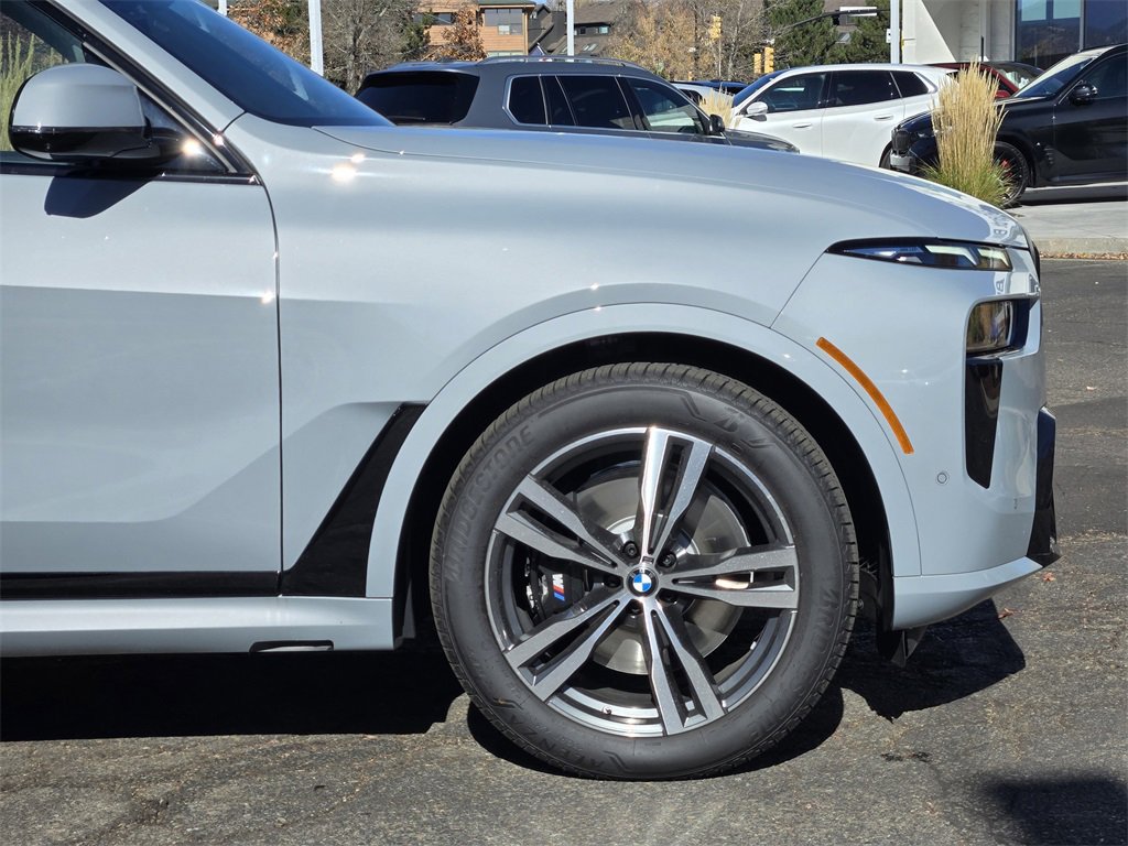 New 2026 BMW X7 xDrive40i w/ M Sport Package image 9