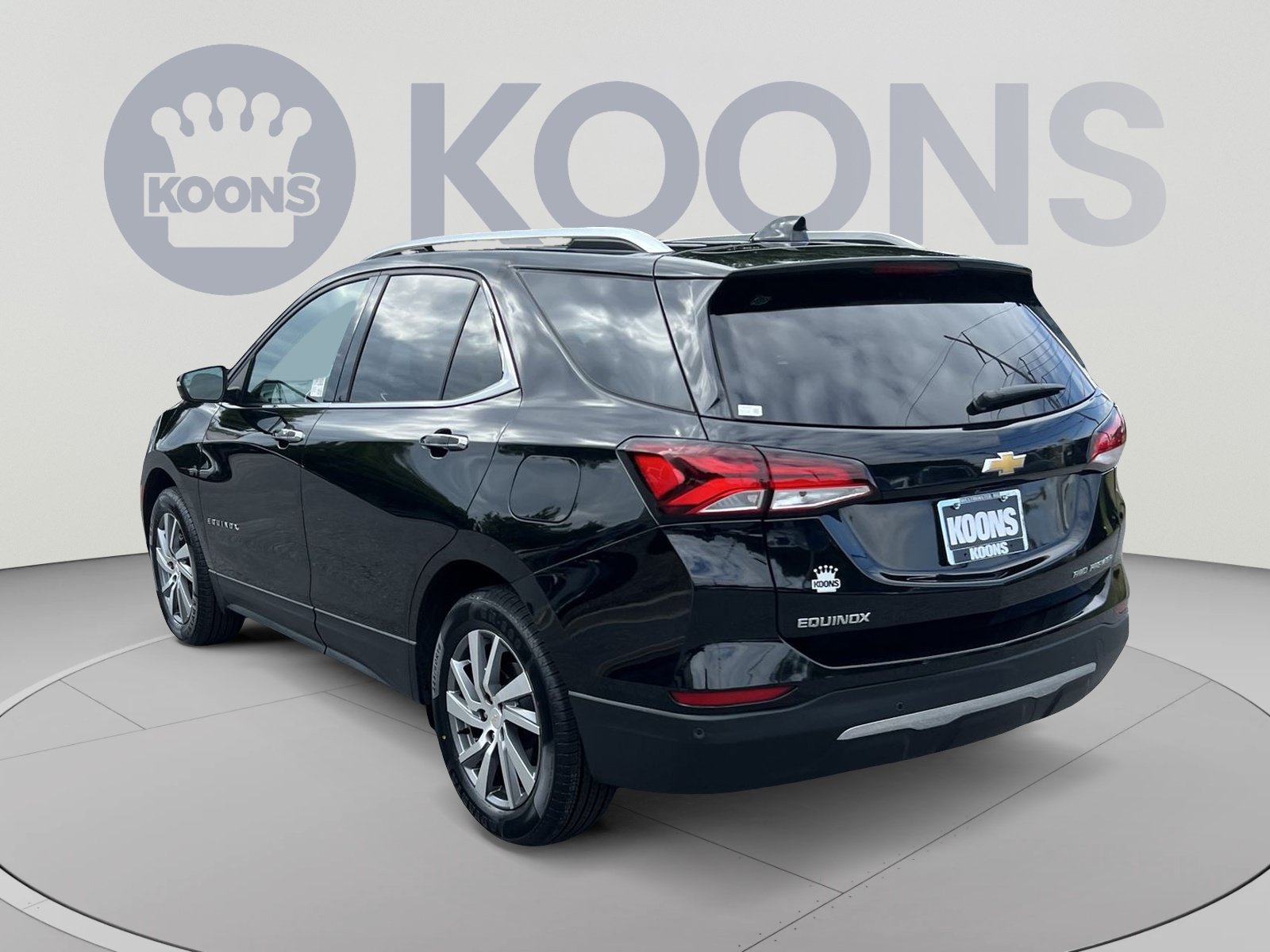 Used 2023 Chevrolet Equinox Premier AWD/4WD image 4