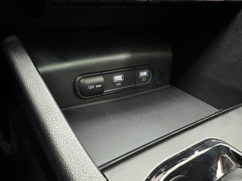 Used 2024 Kia K5 GT-Line AWD/4WD image 19
