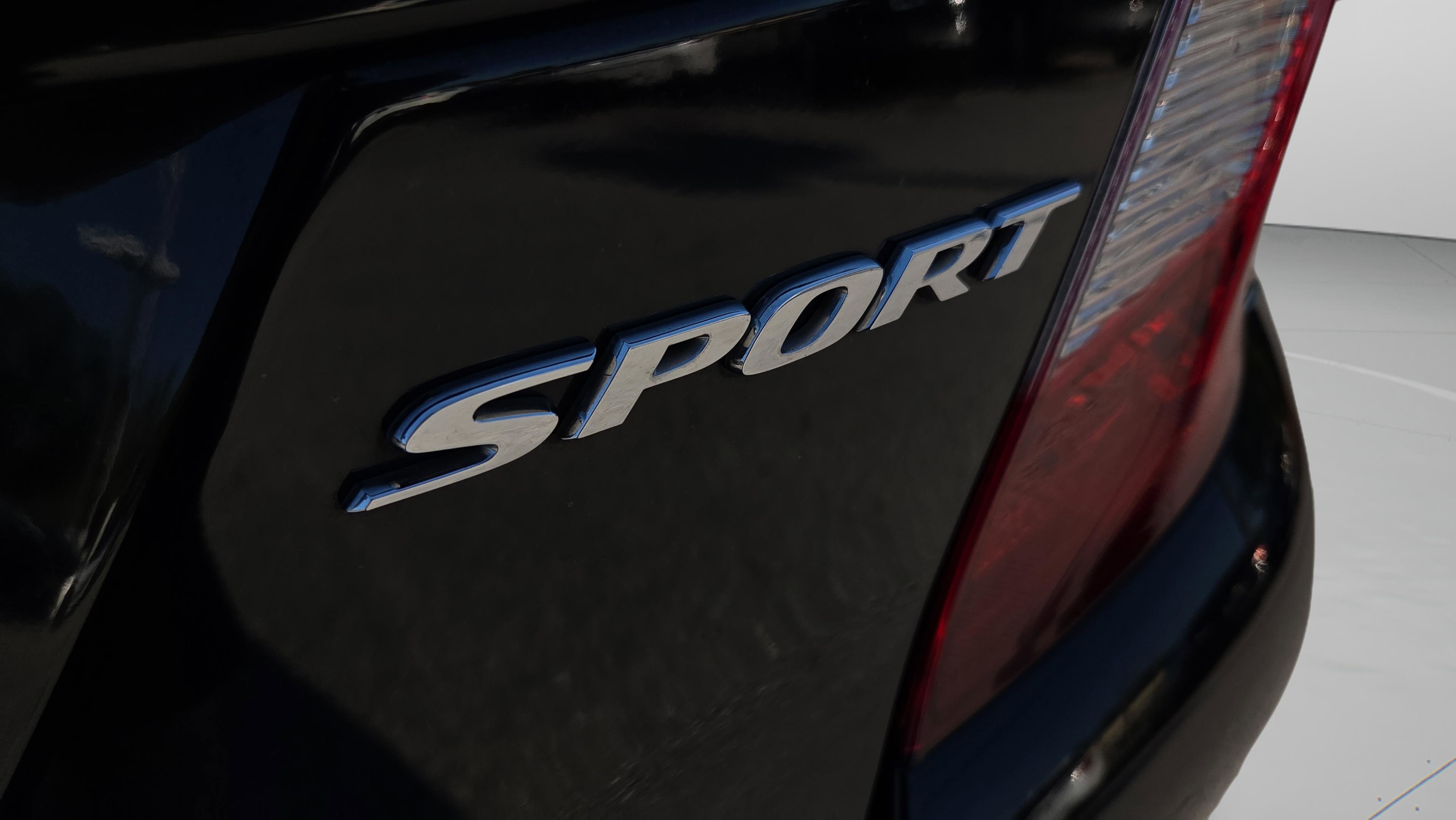 Used 2020 Honda Fit Sport image 32