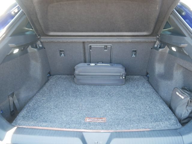Certified 2021 Volkswagen ID.4 Pro S w/ Gradient Package AWD/4WD image 17