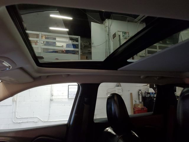 Used 2016 Jeep Cherokee Limited w/ Luxury Group image 22