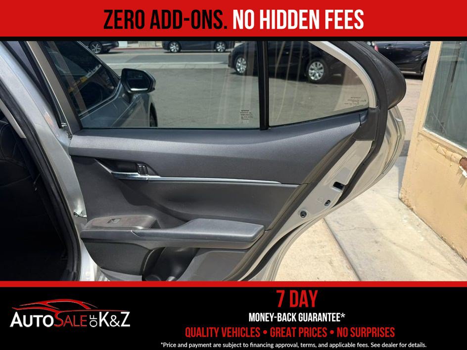 Used 2021 Toyota Camry SE FWD image 25