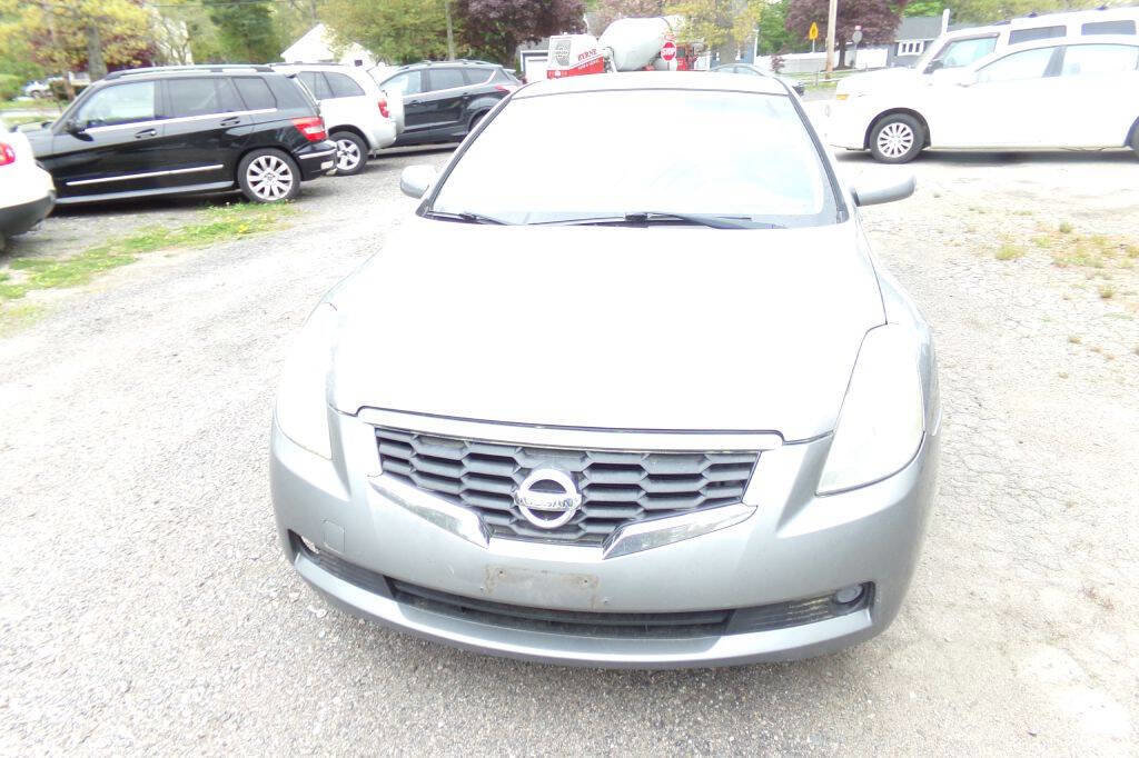 Used 2009 Nissan Altima 2.5 S w/ Convenience Pkg FWD image 2