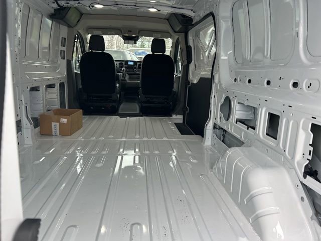 New 2024 Ford Transit 250 Low Roof RWD image 13