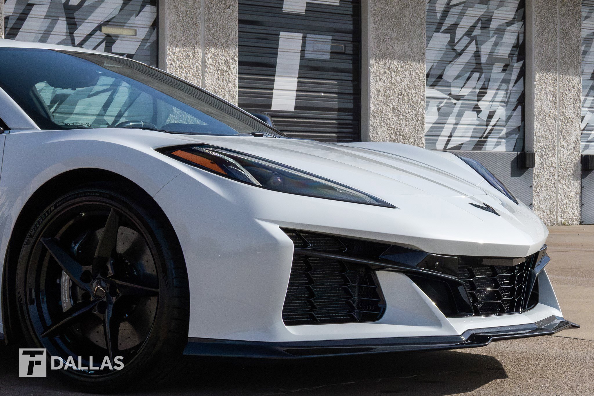 Used 2025 Chevrolet Corvette E-Ray w/ Battery Protection Package image 2