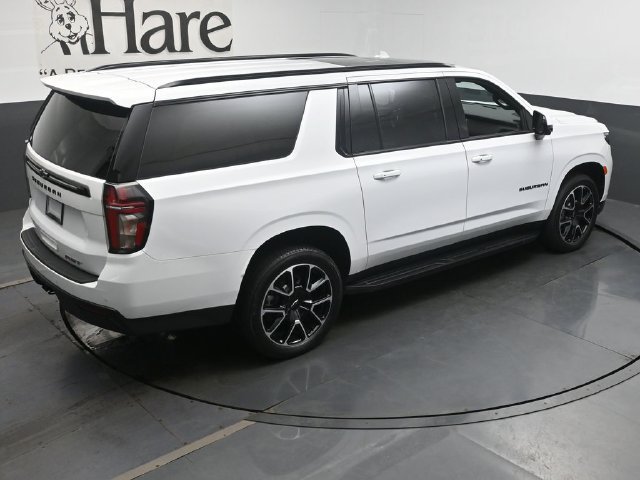 Used 2024 Chevrolet Suburban RST w/ Luxury Package AWD/4WD image 47
