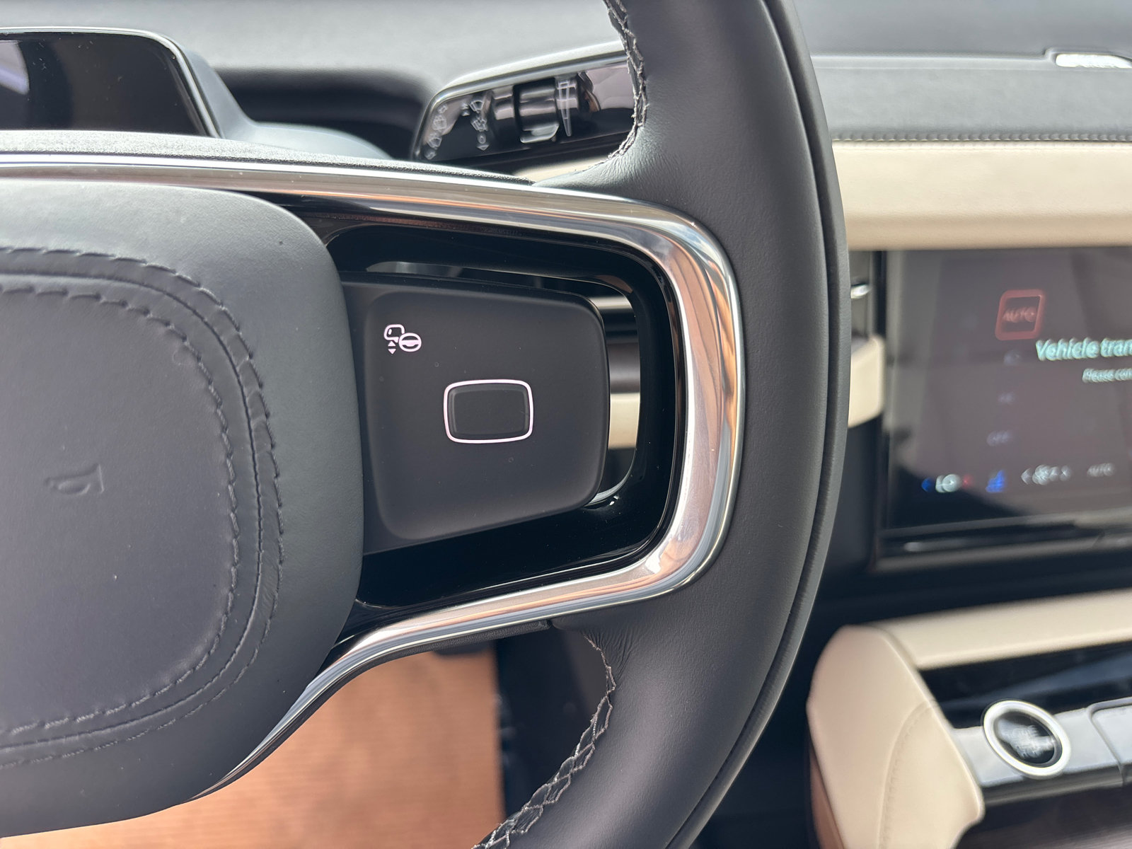 New 2027 Lincoln Navigator Reserve AWD/4WD image 17