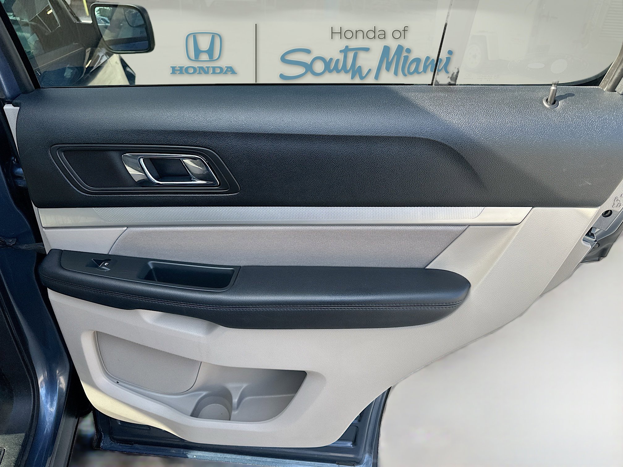 Used 2019 Ford Explorer FWD image 30