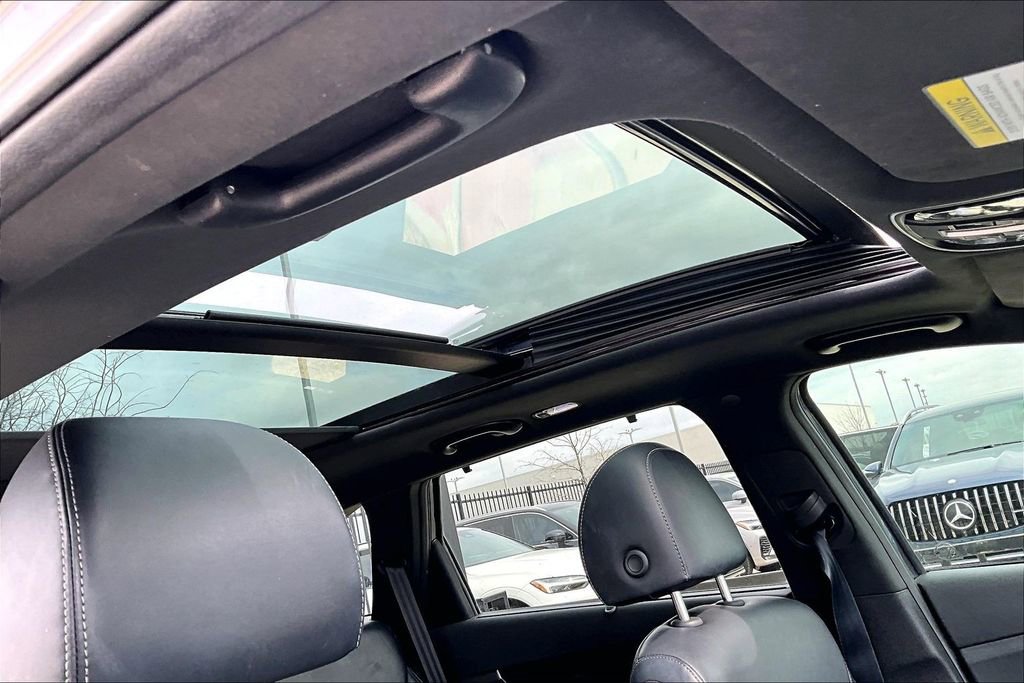 Used 2019 Kia Sorento SX image 20