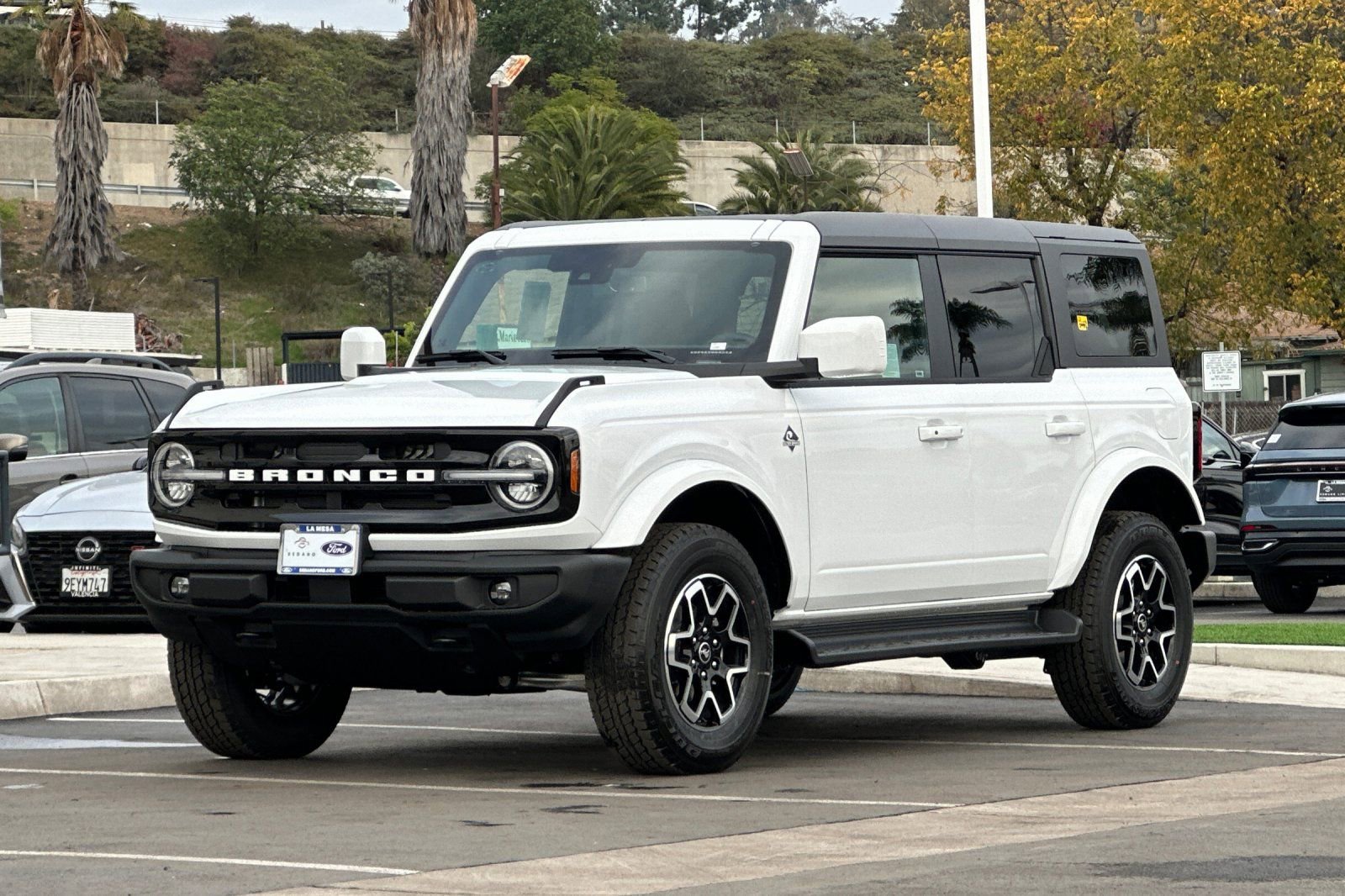 New 2025 Ford Bronco Outer Banks image 7