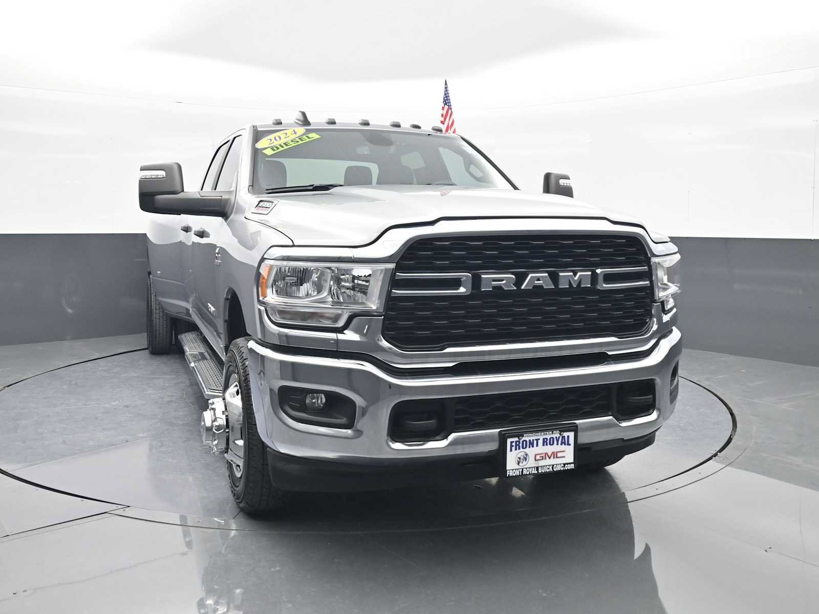 Used 2024 RAM 3500 Big Horn image 2