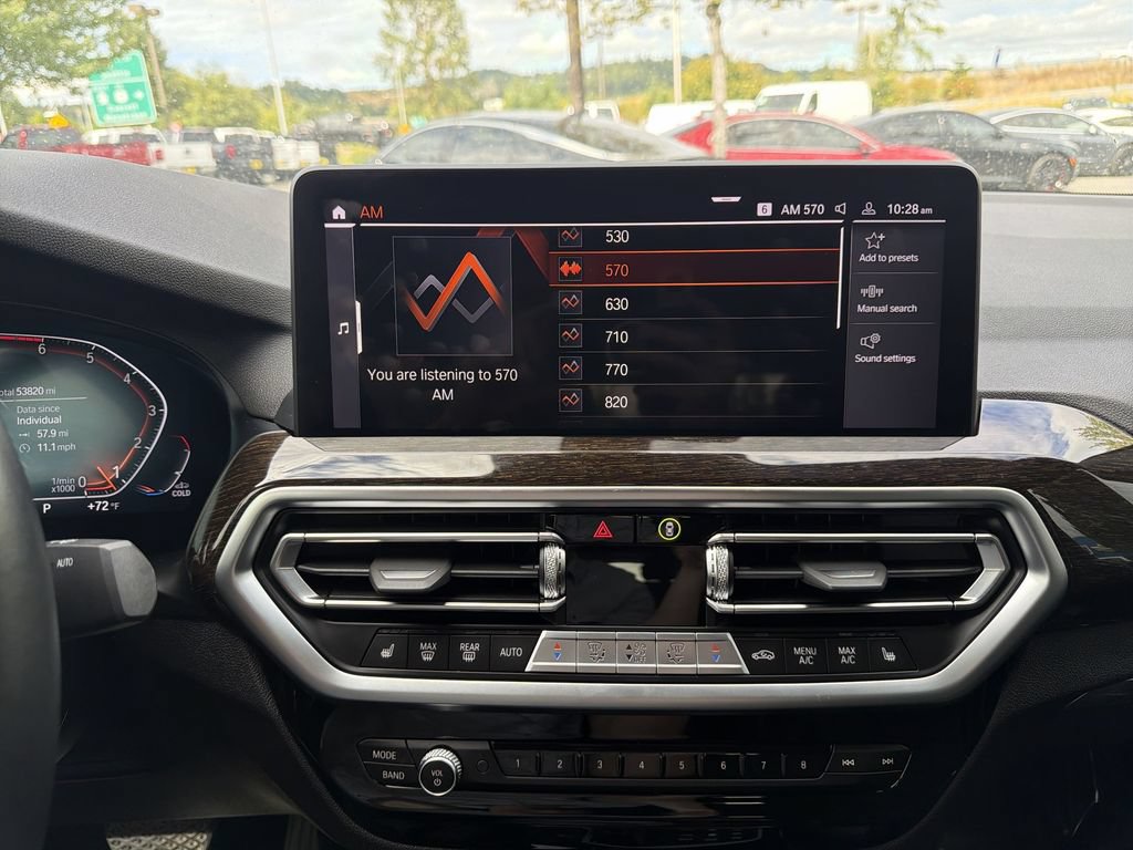 Used 2022 BMW X4 xDrive30i AWD/4WD image 14