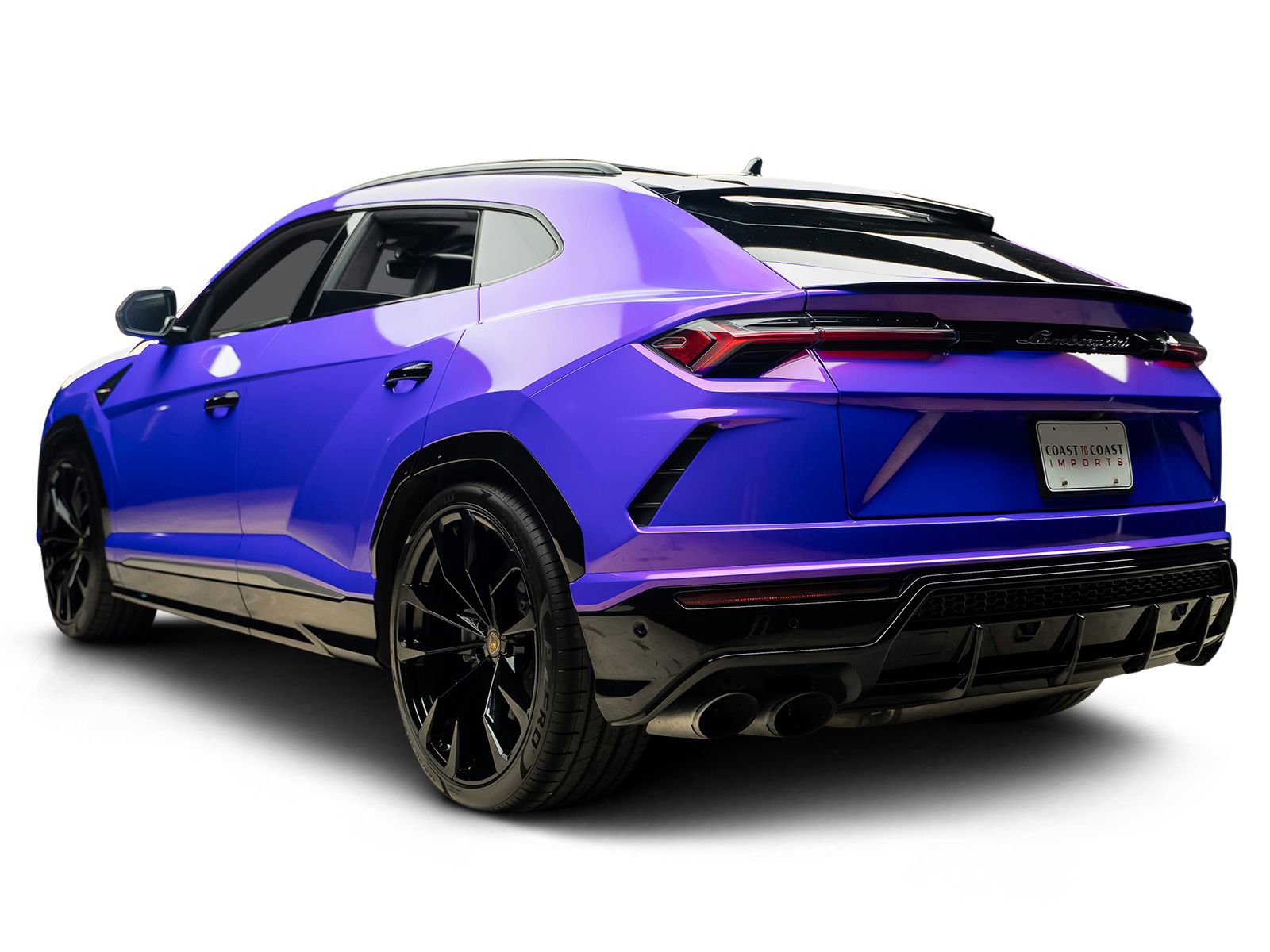 Used 2020 Lamborghini Urus image 3