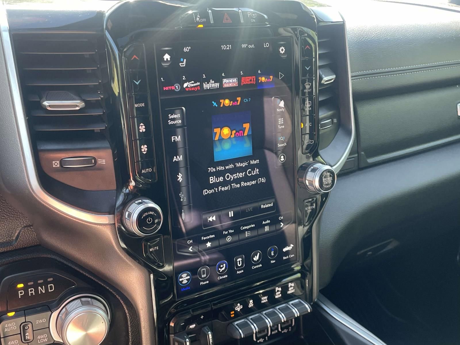 Used 2020 RAM 1500 Laramie image 19