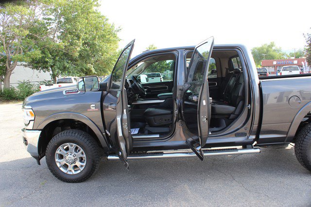 Used 2019 RAM 2500 Laramie w/ Cold Weather Group image 8