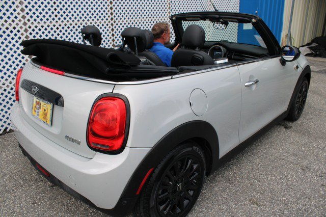 Used 2019 MINI Cooper Convertible FWD image 17