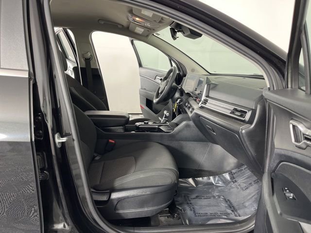 Used 2023 Kia Sportage LX FWD image 36