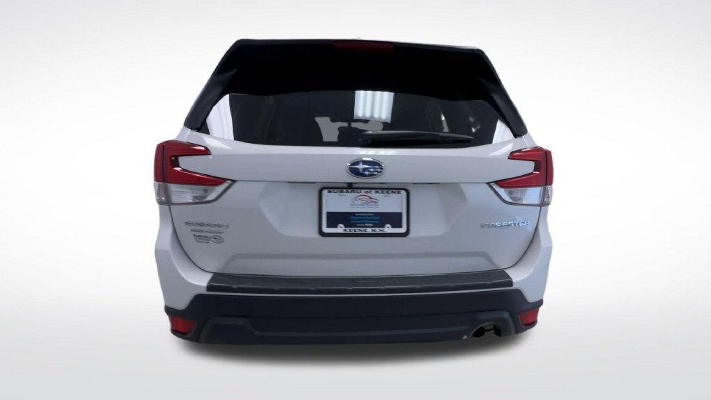 Used 2021 Subaru Forester Premium AWD/4WD image 7