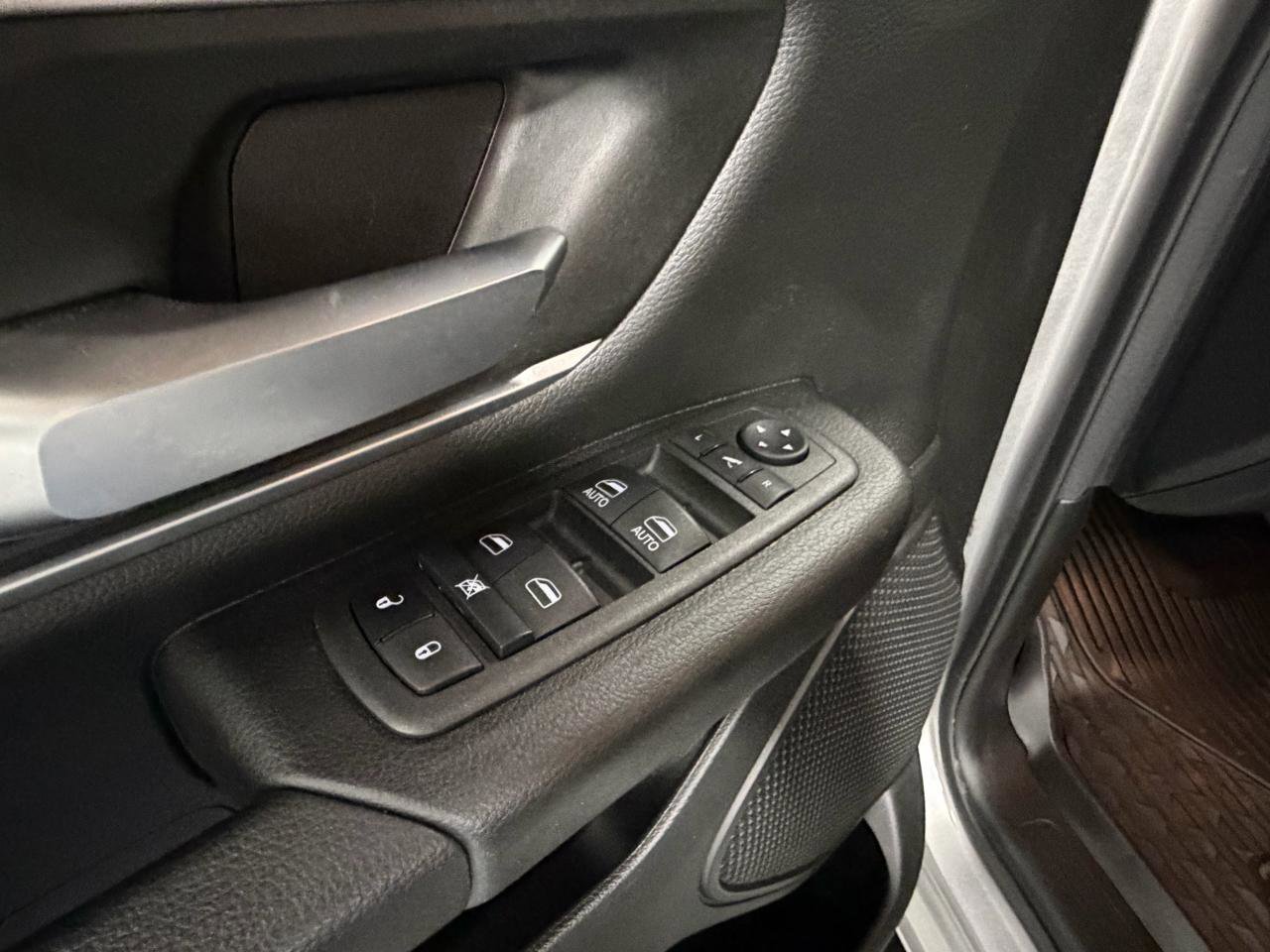 Used 2022 RAM 1500 Big Horn image 26