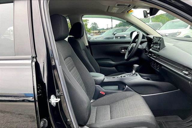 Used 2023 Honda HR-V LX image 28