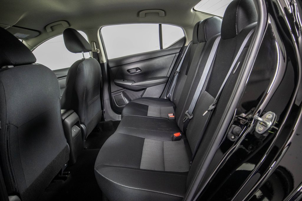 Used 2024 Nissan Sentra SV w/ Trunk Package image 11