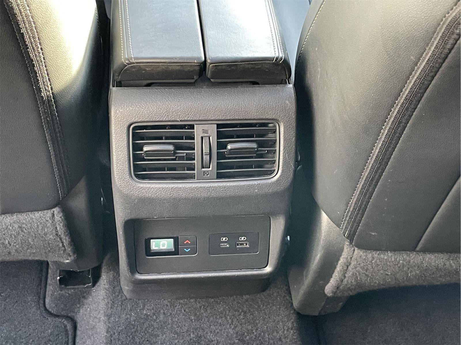 Used 2023 Nissan Rogue SL w/ SL Premium Package AWD/4WD image 18