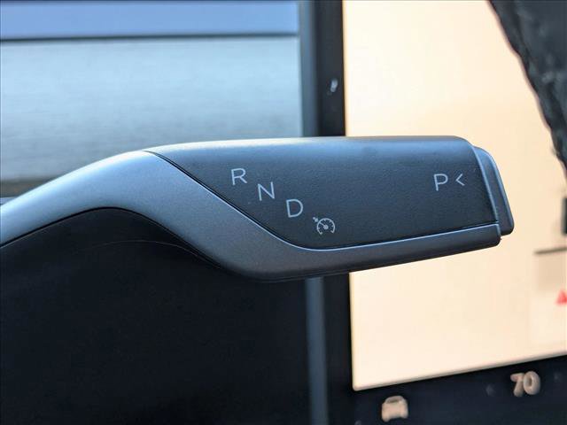 Used 2023 Tesla Model Y Long Range image 12