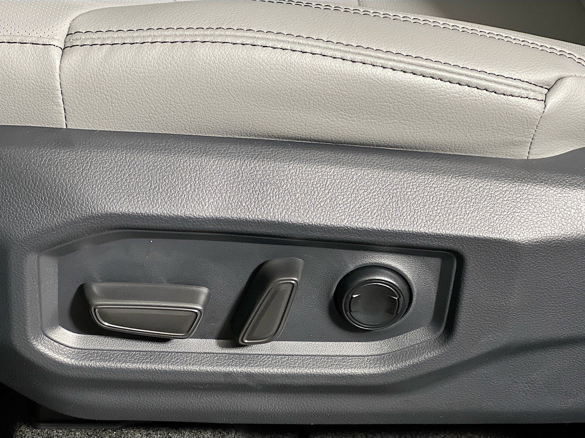 New 2026 Toyota Tundra Limited image 15