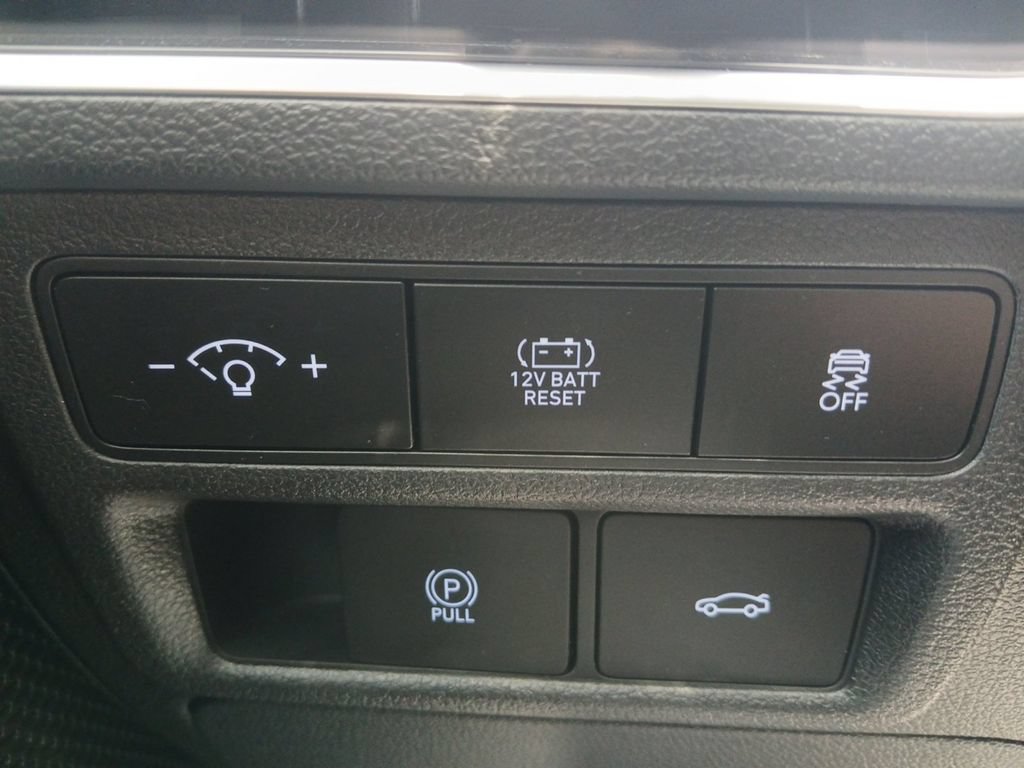 Used 2024 Hyundai Sonata SEL FWD image 23