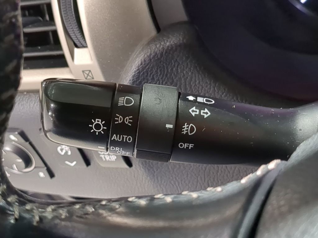 Used 2016 Lexus GX 460 w/ Premium Package image 32