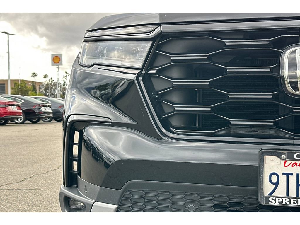 Certified 2025 Honda Pilot TrailSport image 49