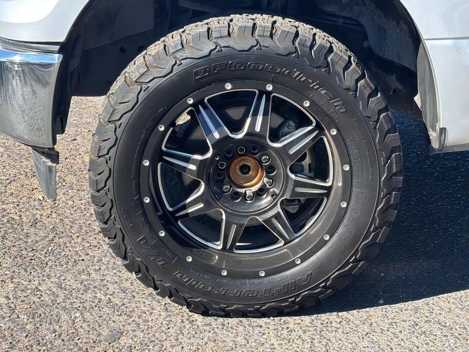 Used 2017 Ford F150 XLT AWD/4WD image 10