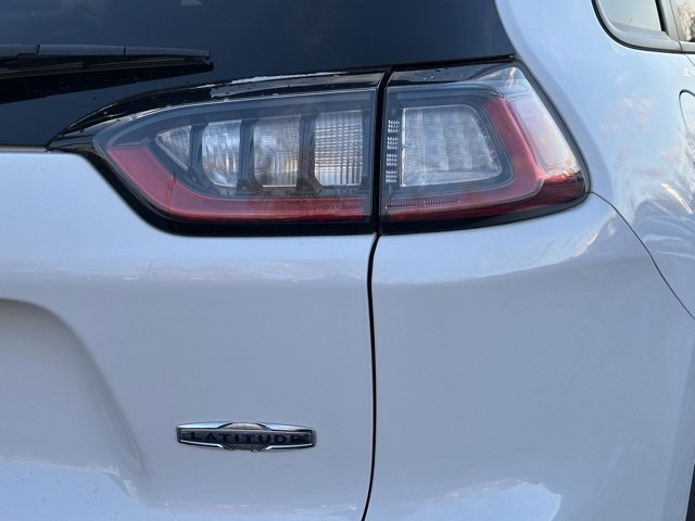 Used 2020 Jeep Cherokee Latitude w/ Cold Weather Group image 15