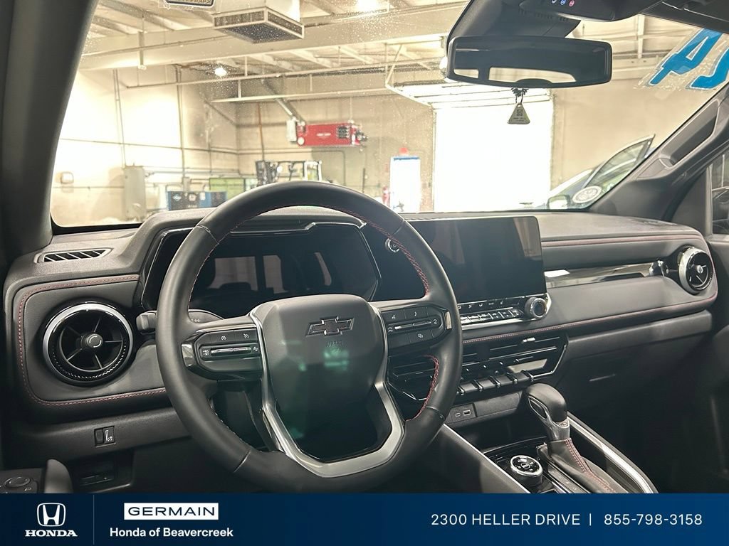 Used 2024 Chevrolet Colorado Z71 w/ Z71 Convenience Package 2 AWD/4WD image 15
