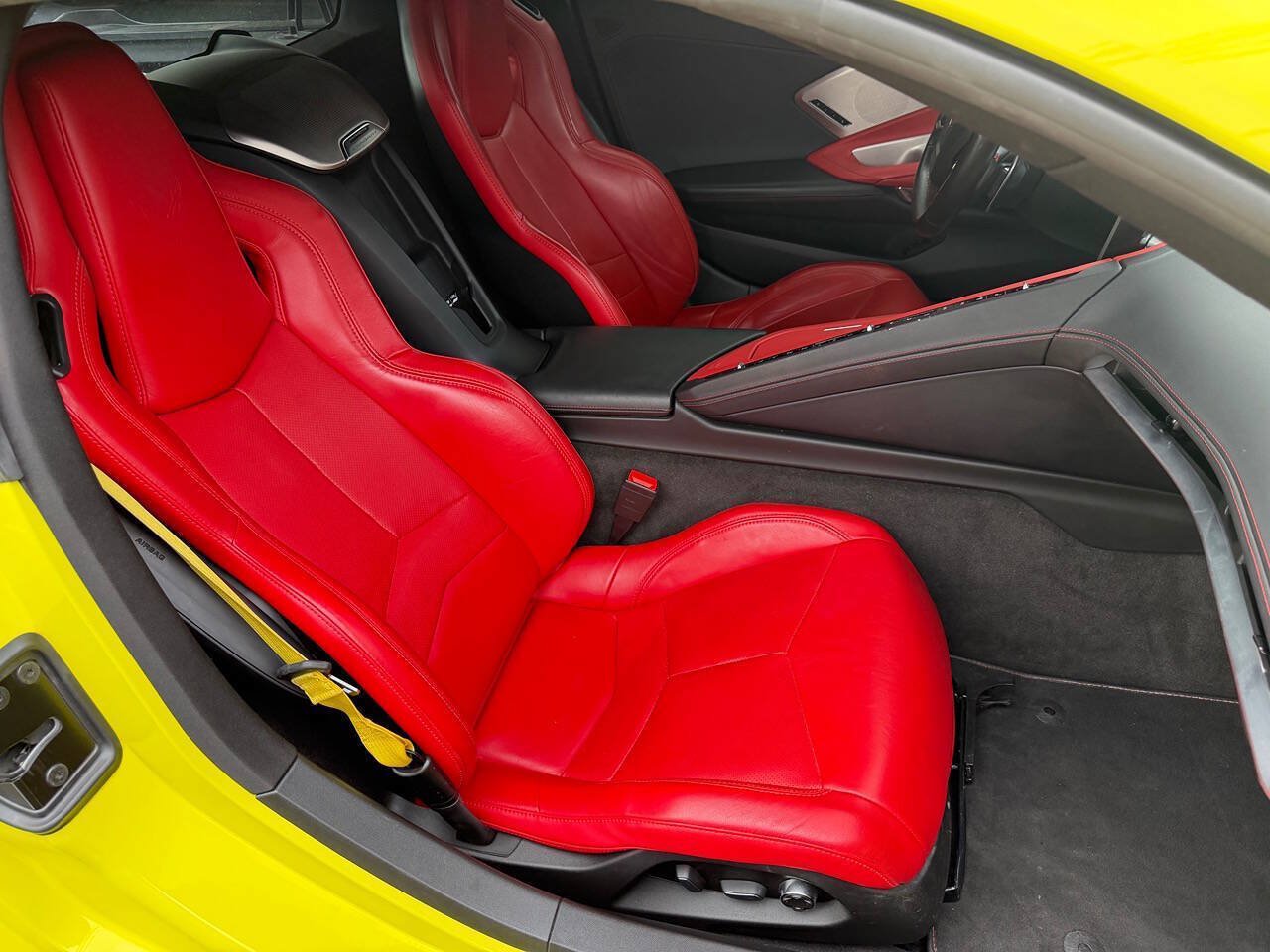 Used 2022 Chevrolet Corvette Stingray Preferred Cpe w/ 2LT RWD image 17