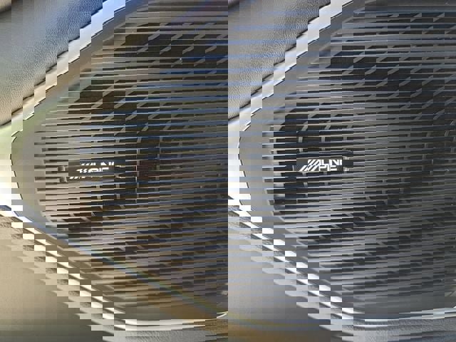 Used 2024 Jeep Wagoneer L Series III w/ Flexible Seating Group image 18