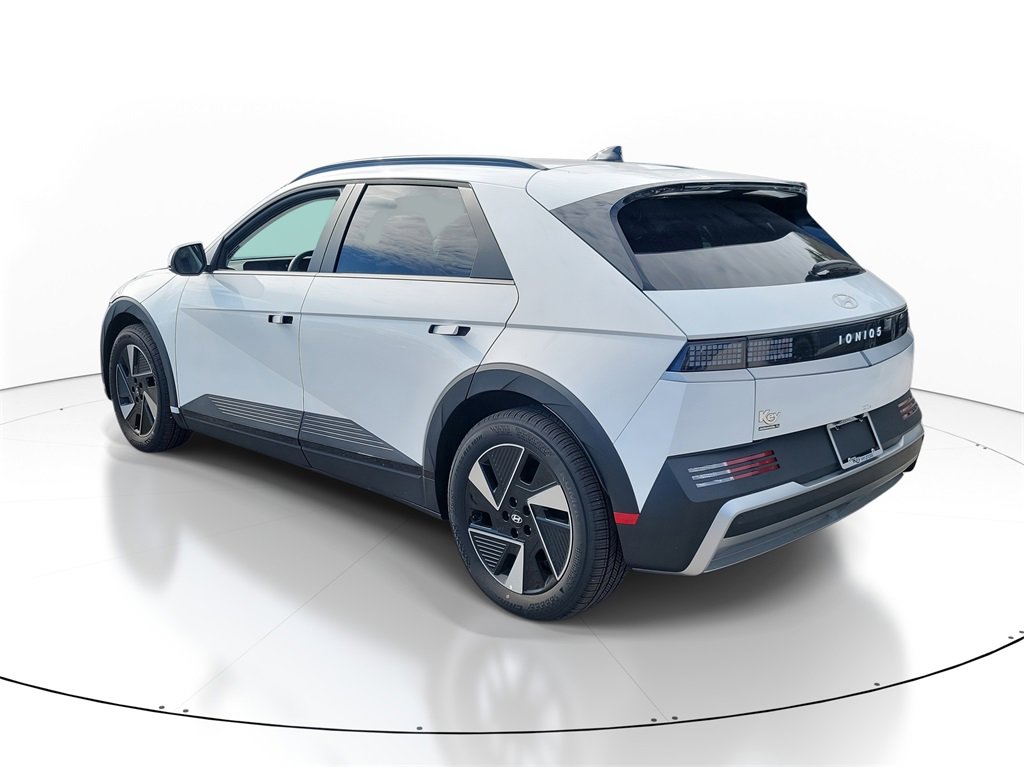 New 2025 Hyundai Ioniq 5 SEL image 4