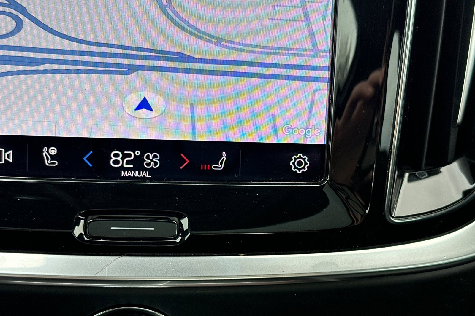 Used 2024 Volvo S60 B5 Plus image 29