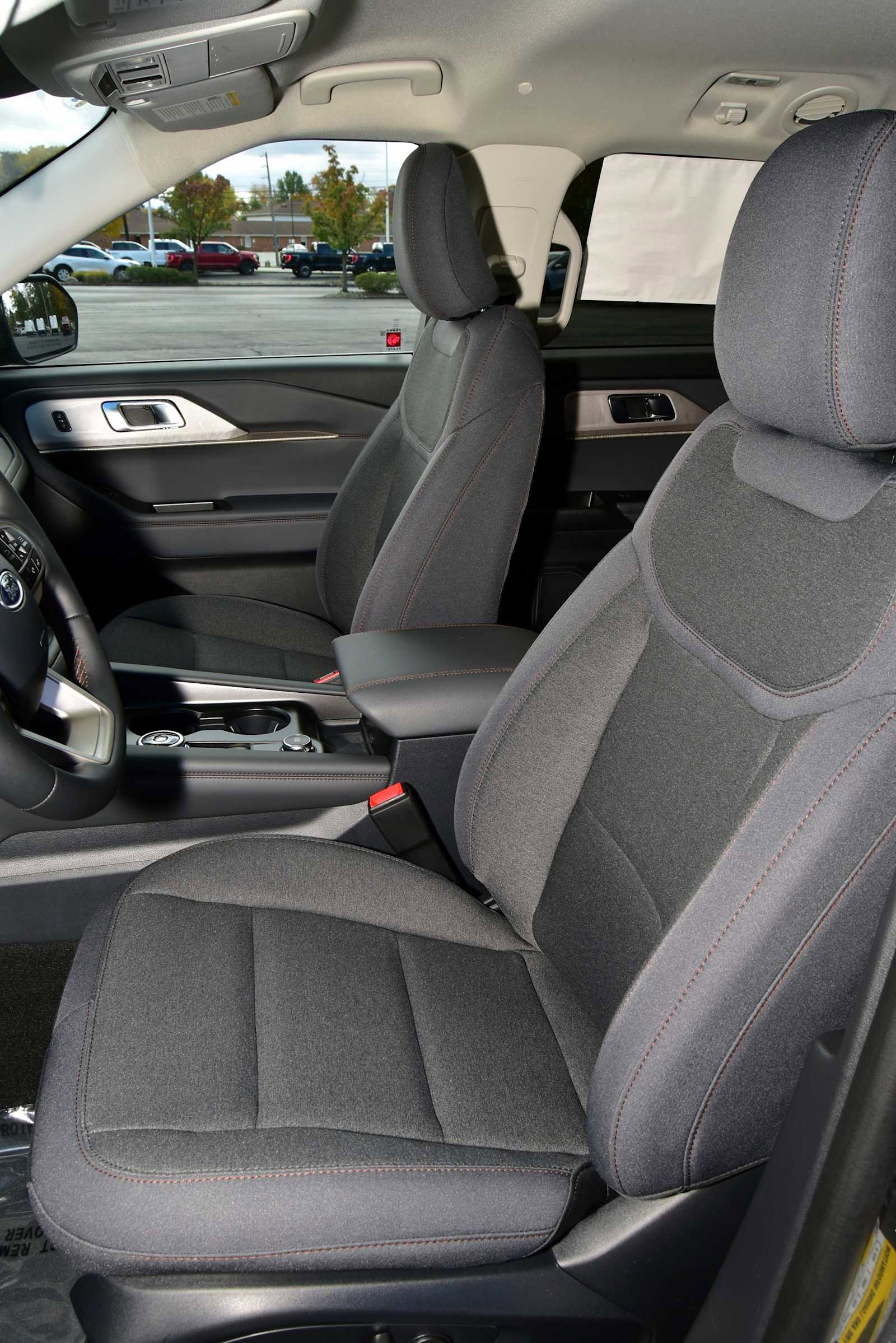 New 2026 Ford Explorer Active image 17