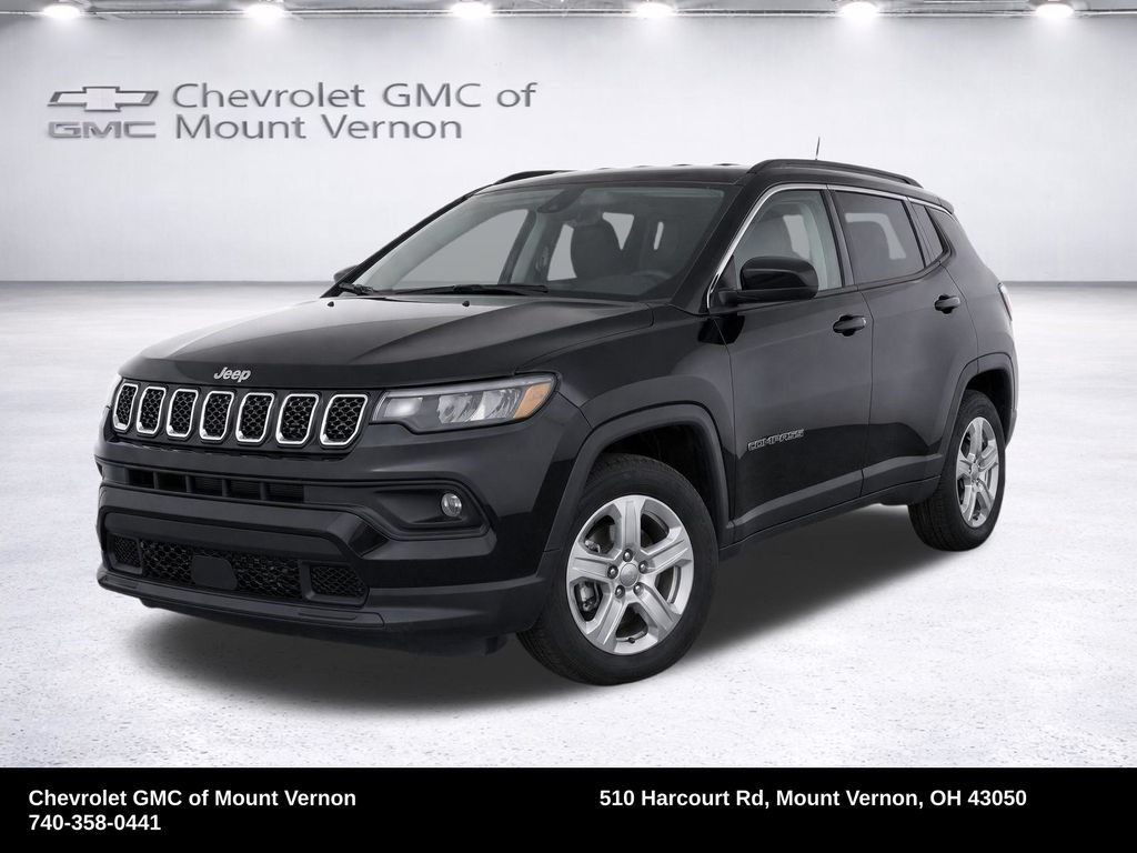 Used 2024 Jeep Compass Latitude AWD/4WD image 32