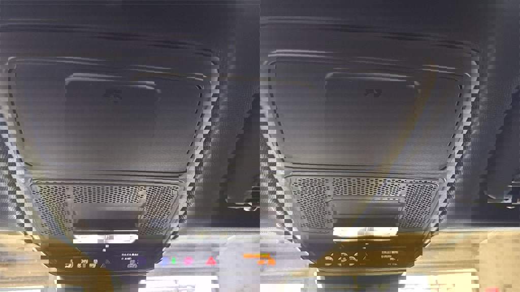 New 2026 GMC Acadia AT4 w/ Luxury Package image 36