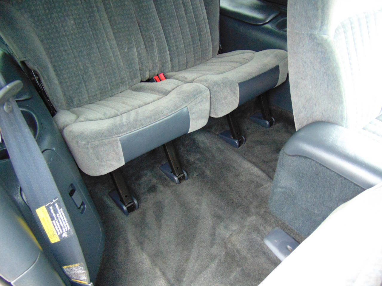 Used 2002 Chevrolet Blazer LS w/ Preferred Equipment Group image 15