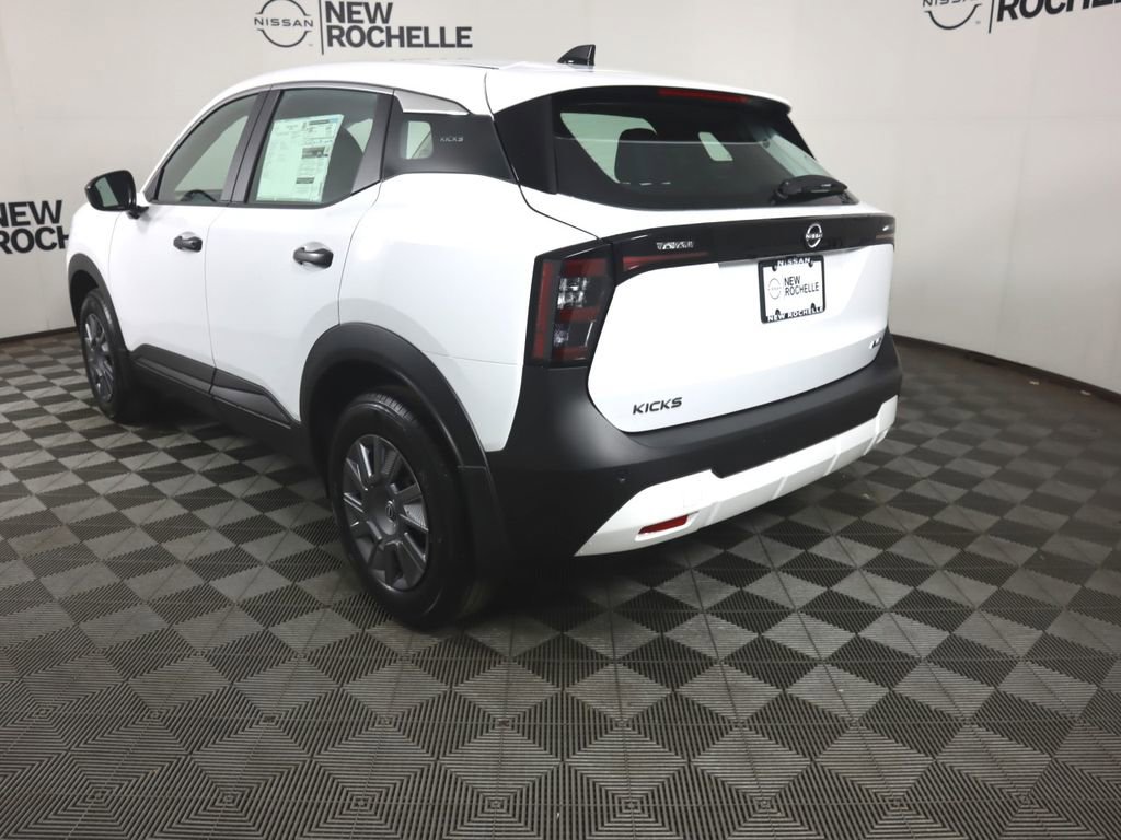 New 2026 Nissan Kicks S image 5