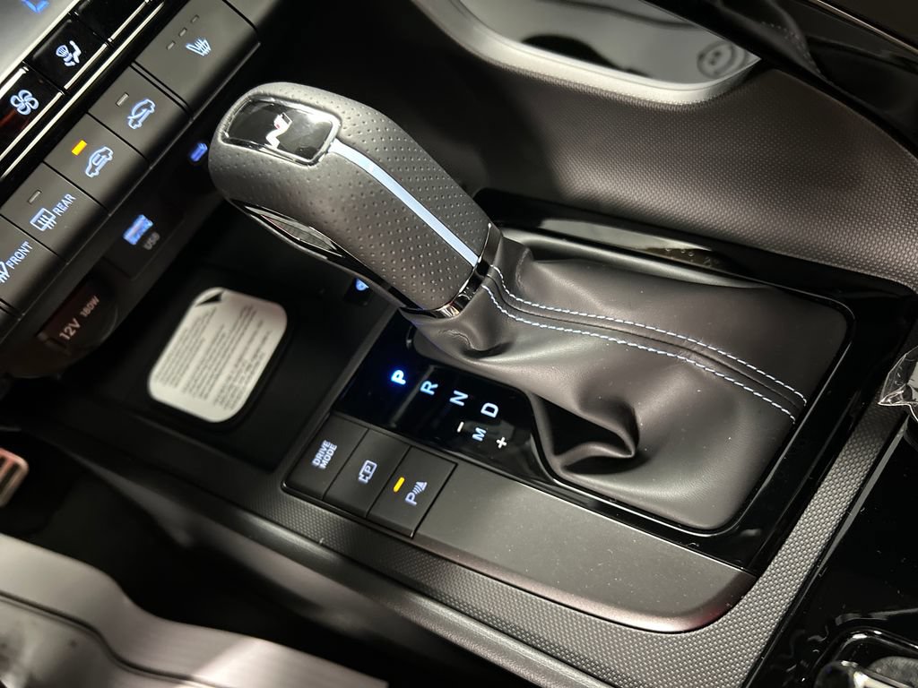 New 2026 Hyundai Elantra N w/ Cargo Package FWD image 18