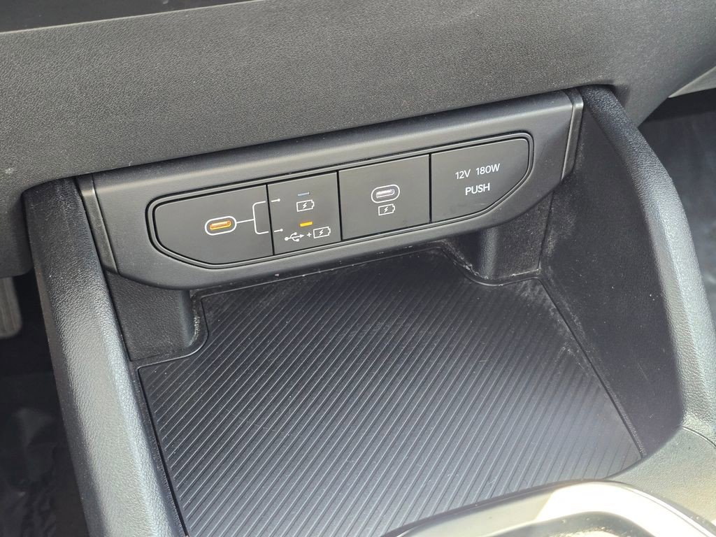 Used 2025 Kia K4 FWD image 28