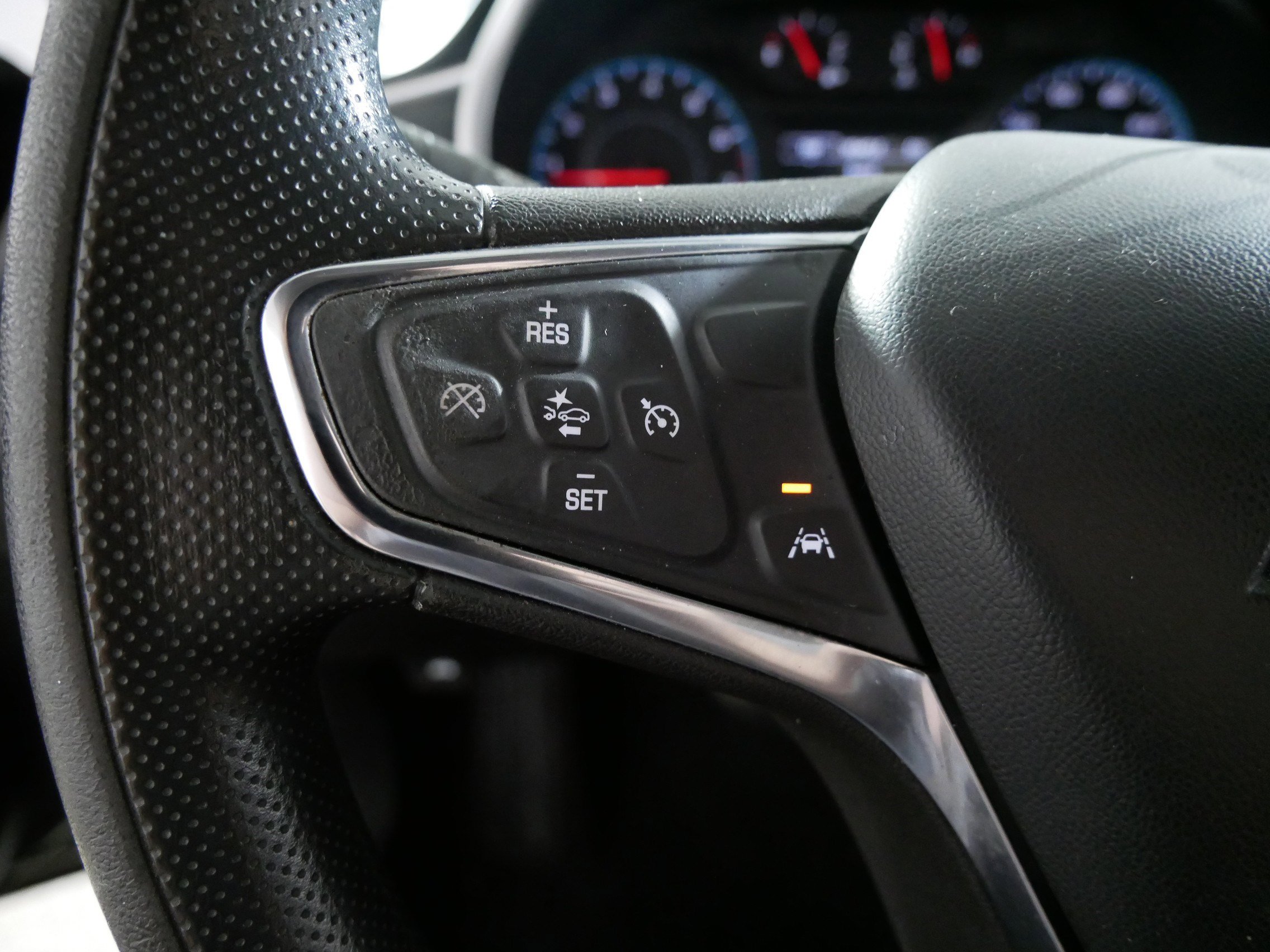 Used 2020 Chevrolet Malibu LS w/ Driver Confidence Package II image 27