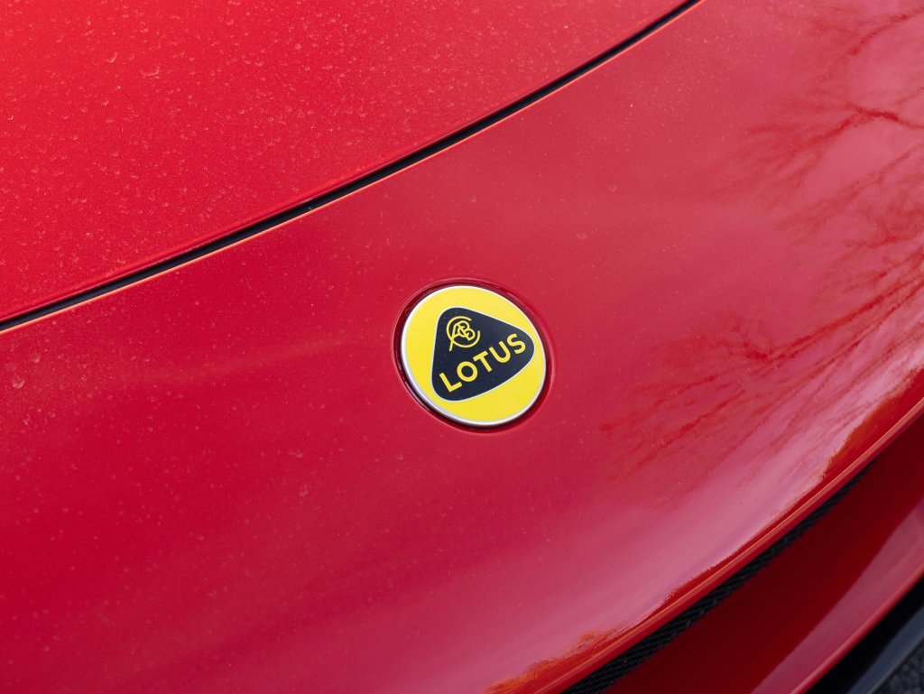 Used 2025 Lotus Emira image 18